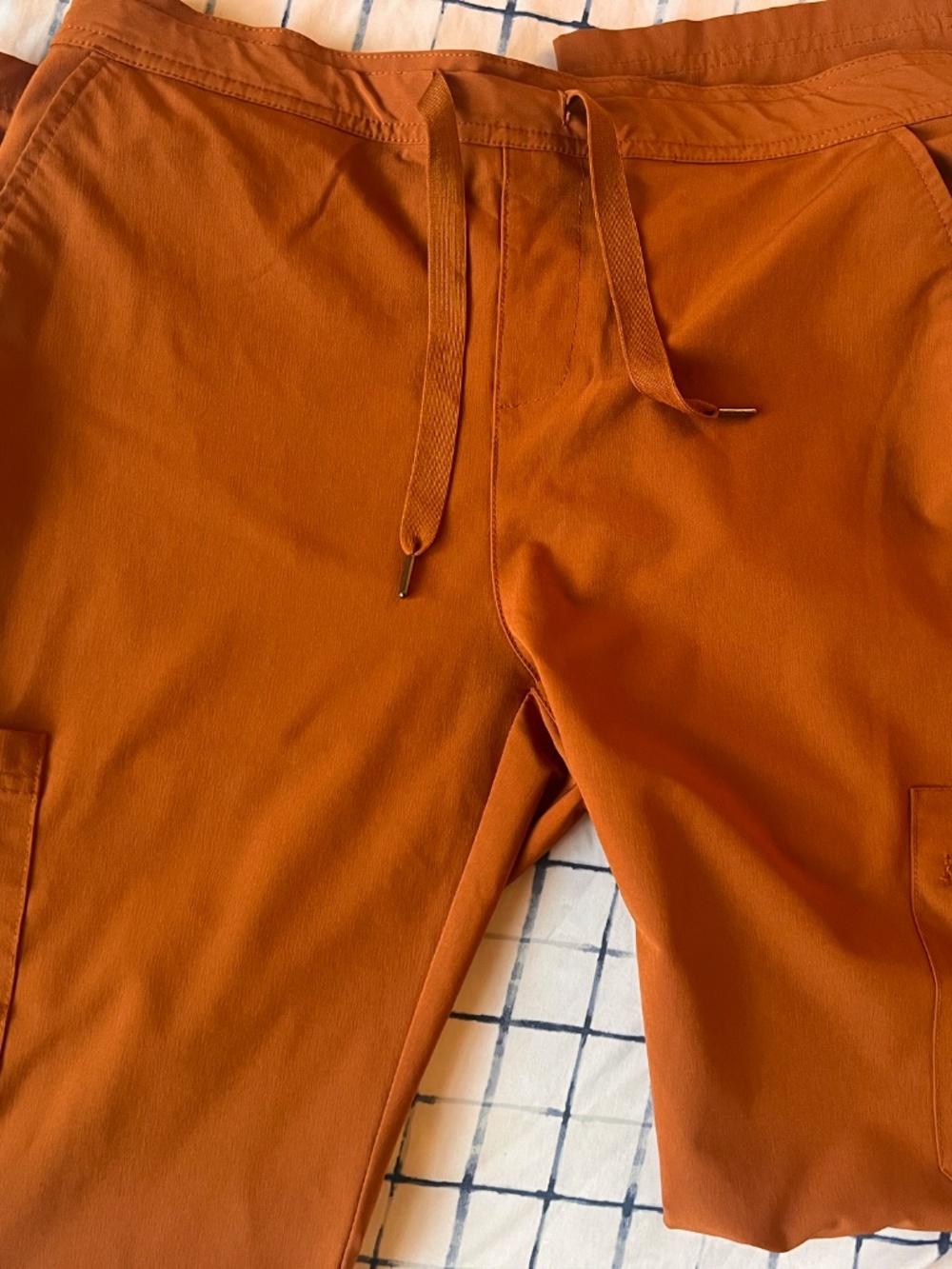 Adar Addition Scrub set - Picture 7 of 10